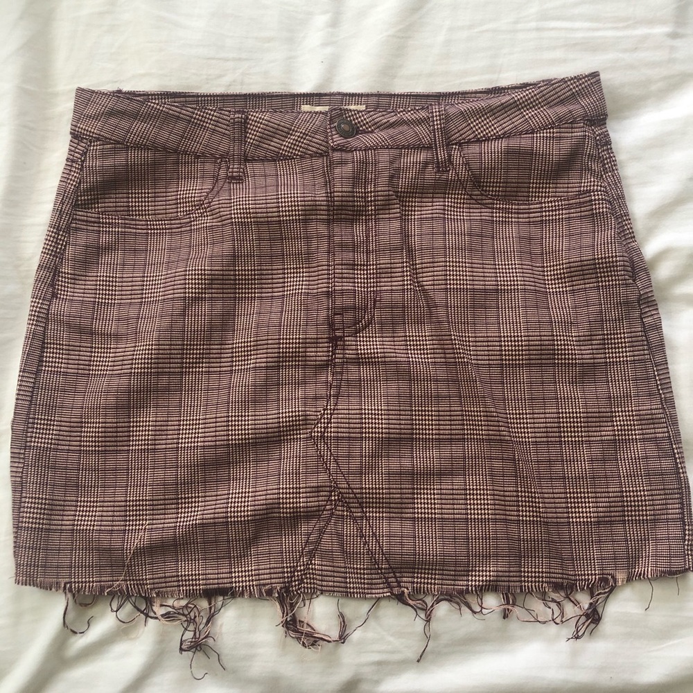 Maroon & white plaid skirt with distress on hem